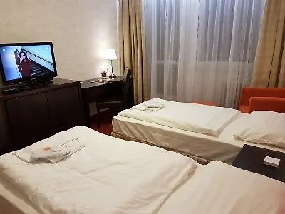 Nivy 3* Pressburg