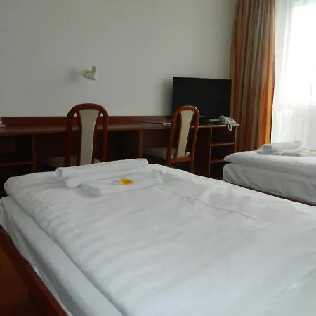 Nivy 3* Bratislava